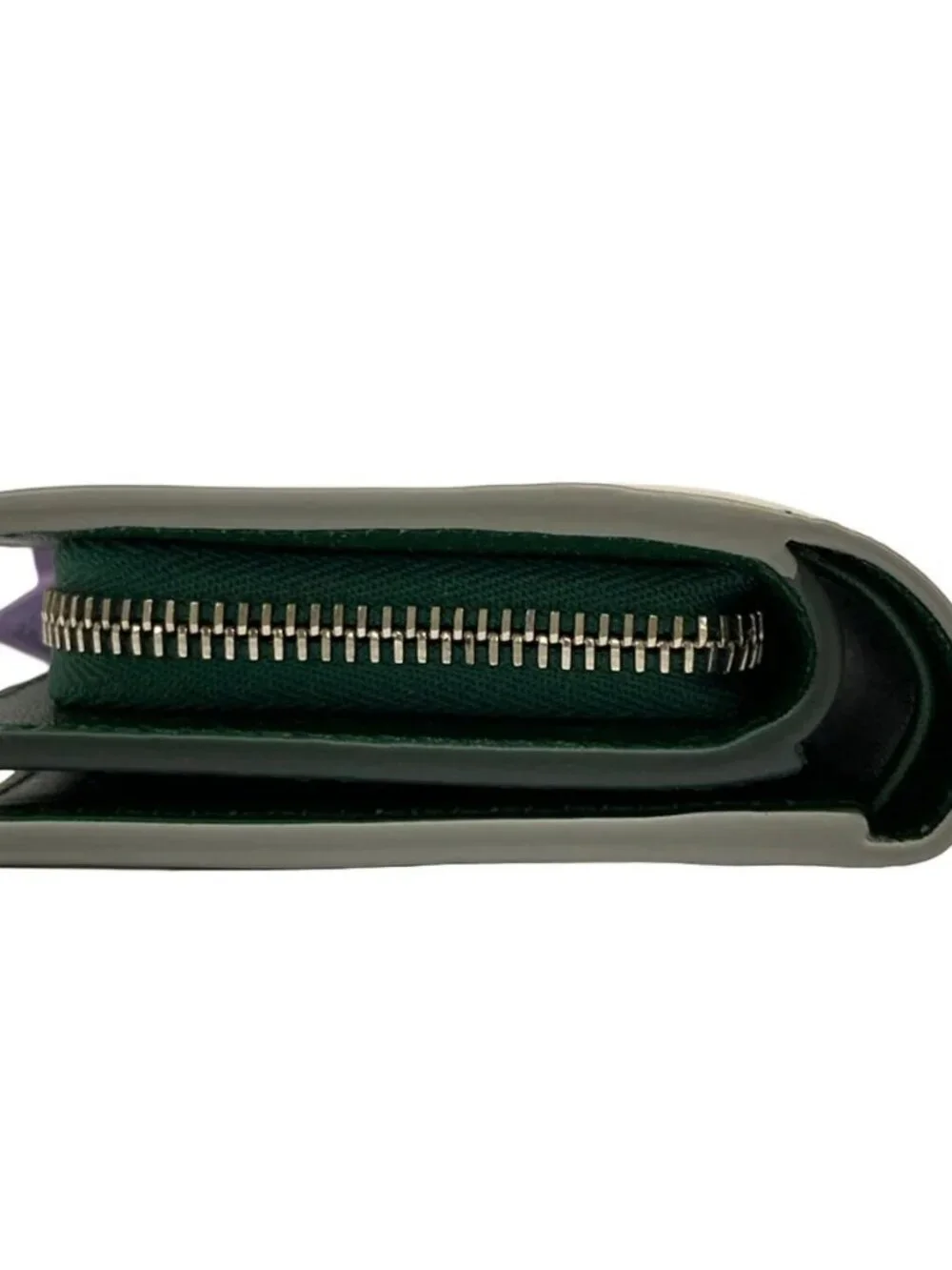 GUCCI Yuko Higuchi 860650 Light gray Dark Green Multi Leather - Bifold Wallet - Picture 9 of 11